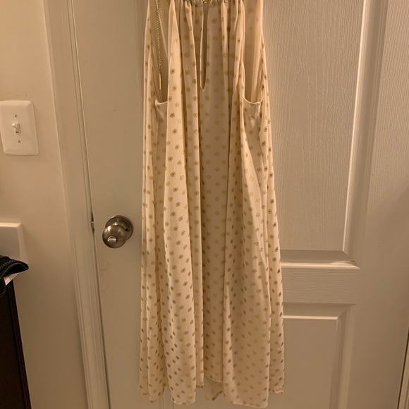 Dress - Picture 2 of 5